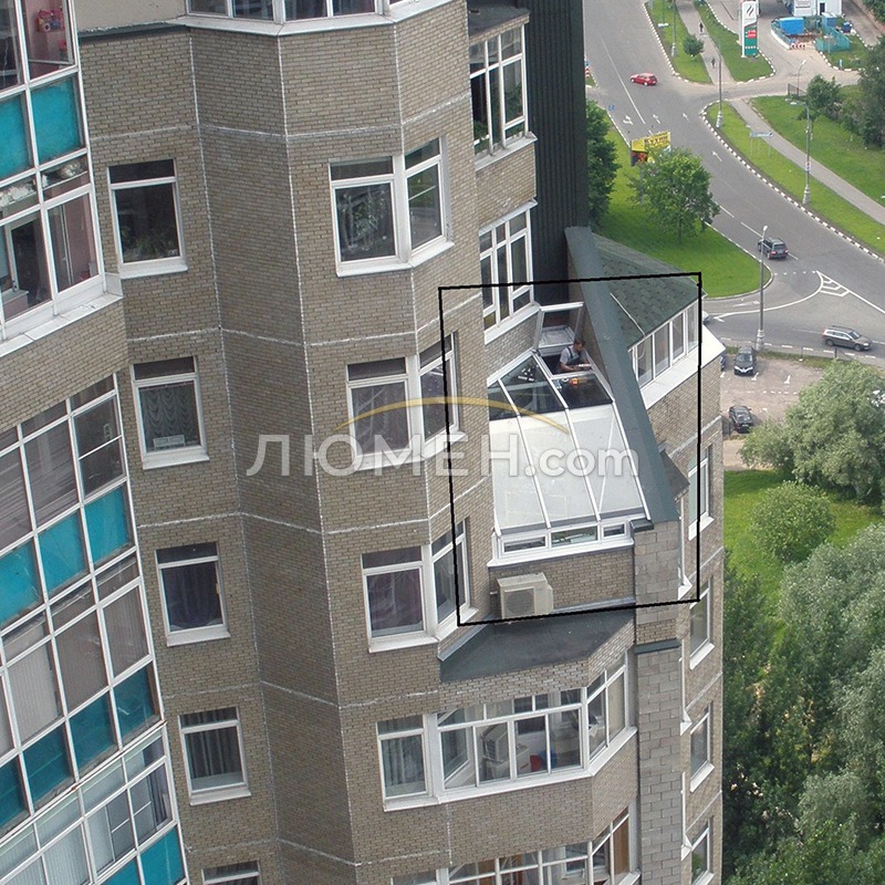Остекление балкона алюминиевыми конструкциями — фото 1